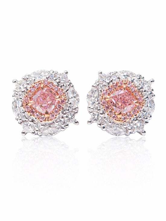 Jewelry - Dainty Pink Crystal Earrings